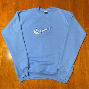 Nike Embroidered Crewneck Sweatshirt